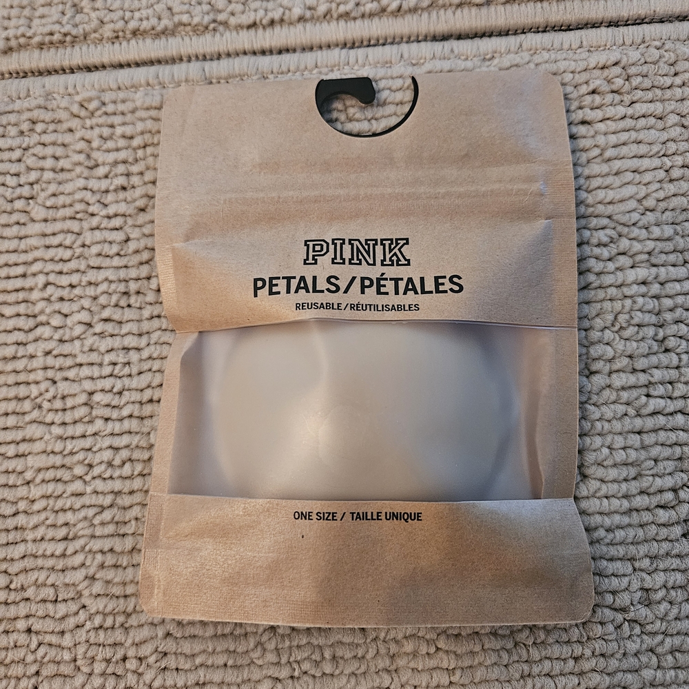 PINK Victoria's Secret Reusable Petals - Cream
